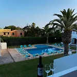 En La Playa Con Piscina Сьюдадела