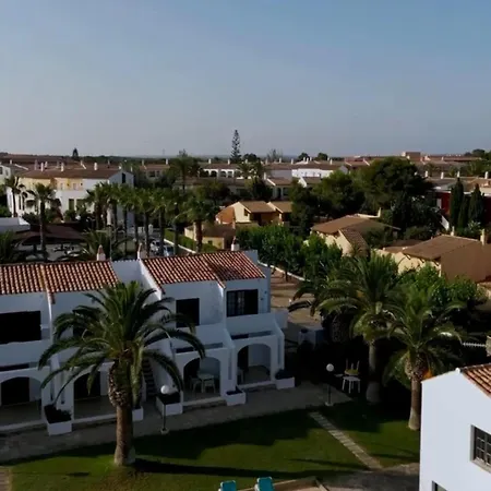 En La Playa Con Piscina Apartment